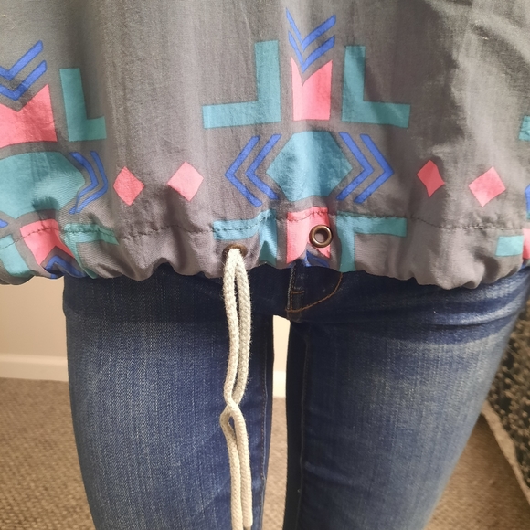 Mistral Pullover - Picture 7 of 10